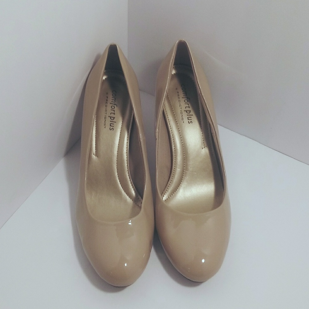 Comfort Plus Patent Tan Heels Size 11